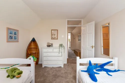 Ty Heulwen Twin Bedroom