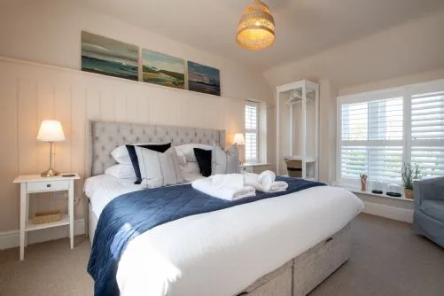 The Little Nest - bedroom
