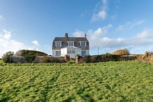Twn Pwll Rhosneigr
