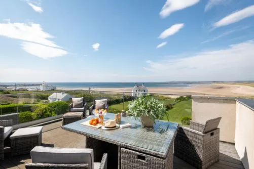 Seascape - Terrace - Rhosneigr