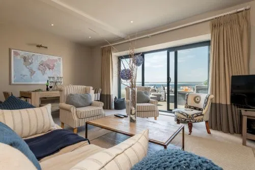 Seascape - Lounge view