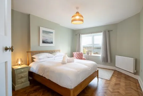Twn Pwll Bedroom