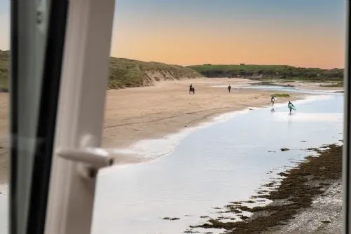 Y Cei Aberffraw estury