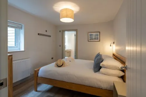 Y Cei bedroom