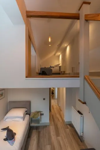 Y Cei mezzanine