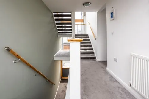 sea sway middle floor landing 