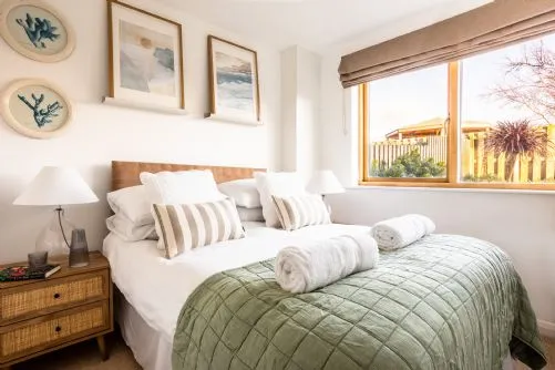 Sea Sway - double bedroom 