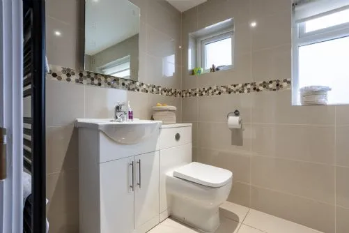 Chelford - Bathroom 