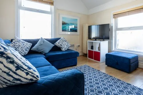 Bryn Awel Kitchen -  Lounge TV