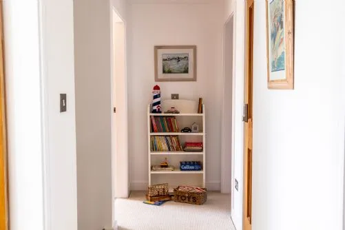 Gardd Nain - Book Shelf