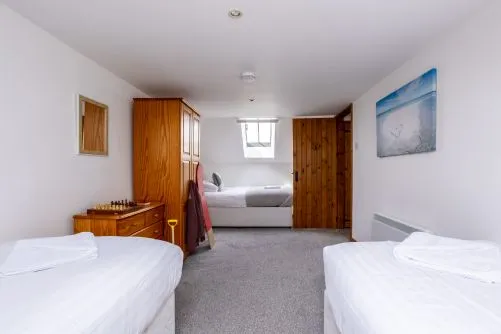 Y Stabl - triple room