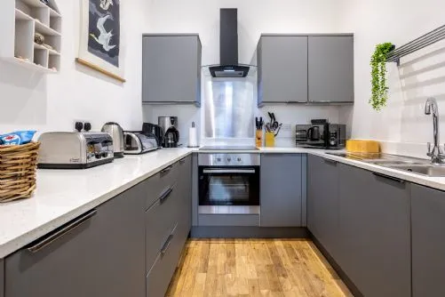 Surf's Edge - Kitchen
