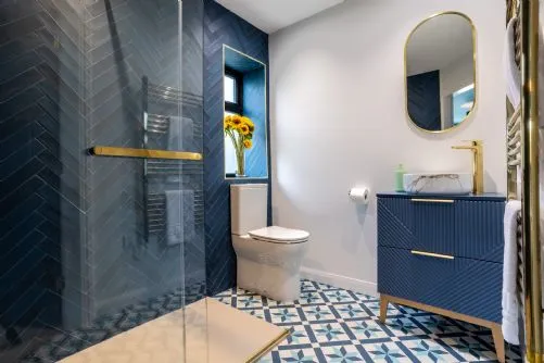 Bluebells - Ensuite shower room