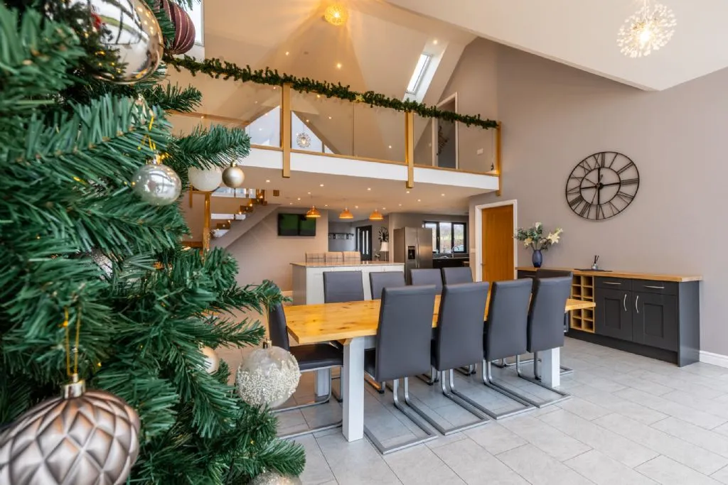 Ty Rhos Newydd Christmas 