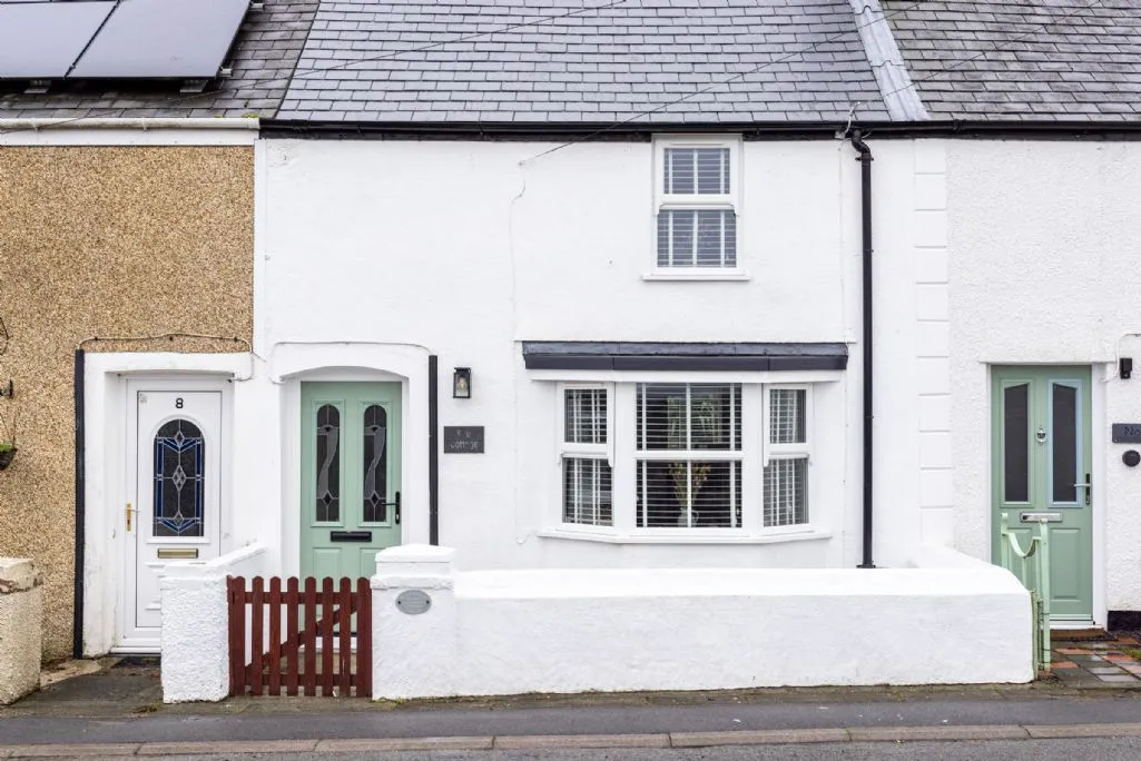 Kite Cottage - Front 