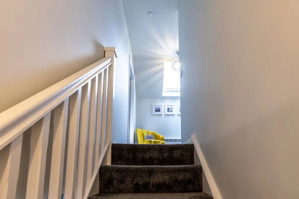 Ty Wawr - Stairs to Landing 