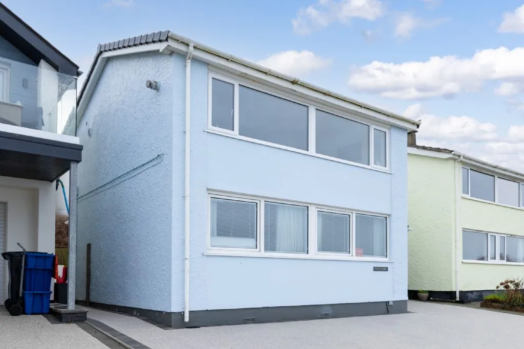 Swn Y Bae - Front of property